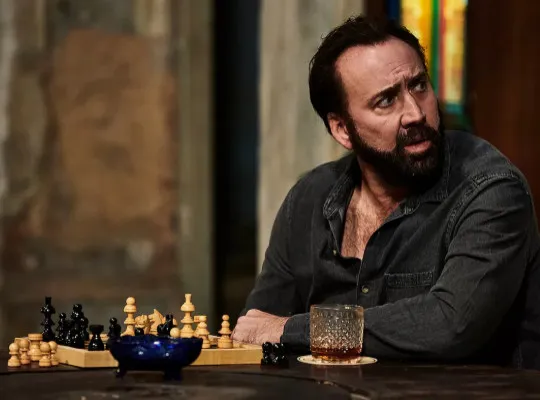 Nicolas Cage estrela o filme de ação “As Melhores Panquecas do Condado”